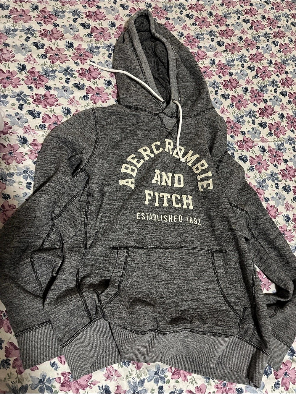 Abercrombie & Fitch Established 1892 Applique Hoodie Gray Medium